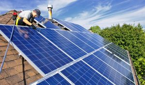 Service d'installation de photovoltaïque et tuiles photovoltaïques à Saint-Just